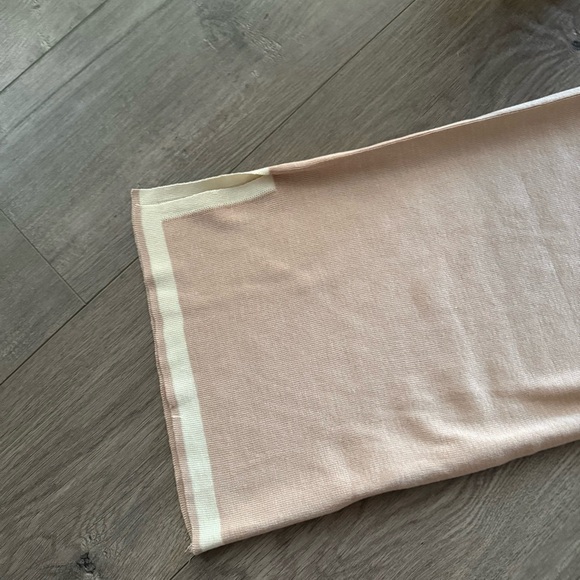 New Boutique Cream Wide Leg Knit Pants - Picture 3 of 4